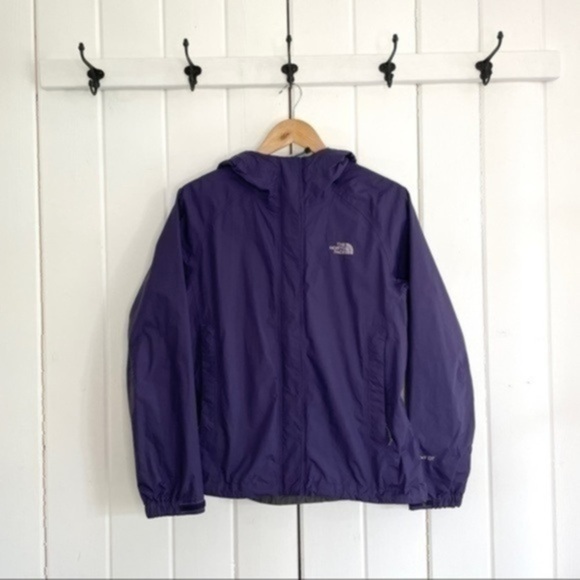 Women's The North Face Venture 2 Jacket - Picture 2 of 15
